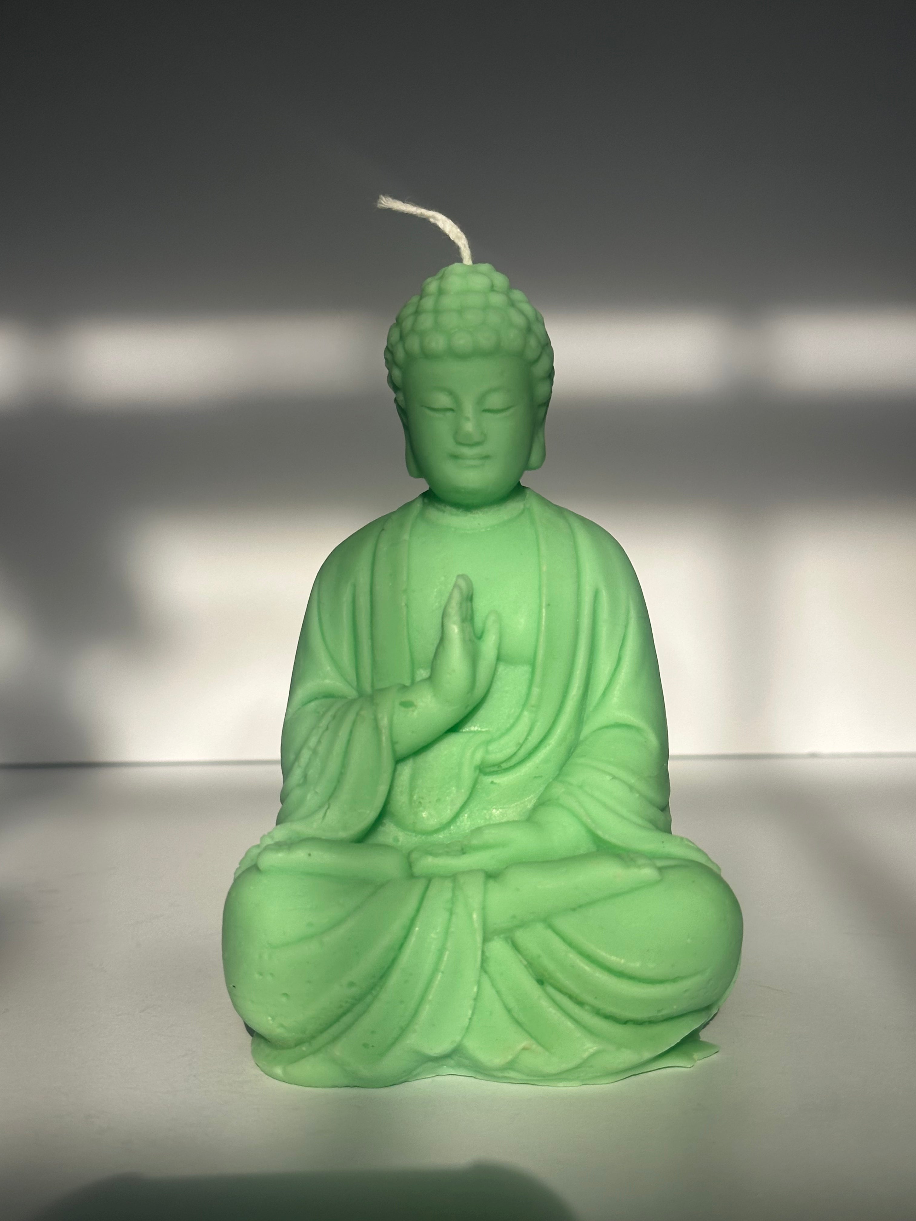 Buddha Bust Candle – Sculptural Soy Wax Pillar | Unique Statue Candle | Handmade Aesthetic Decor | Zen Spiritual Gift for Home